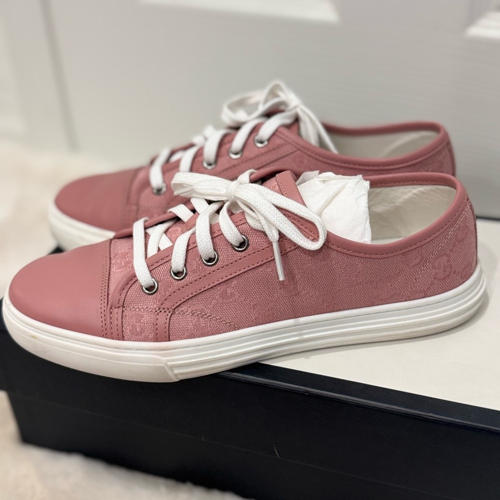 Gucci Blush Pink Women's Sneakers - Picture 5 of 9
